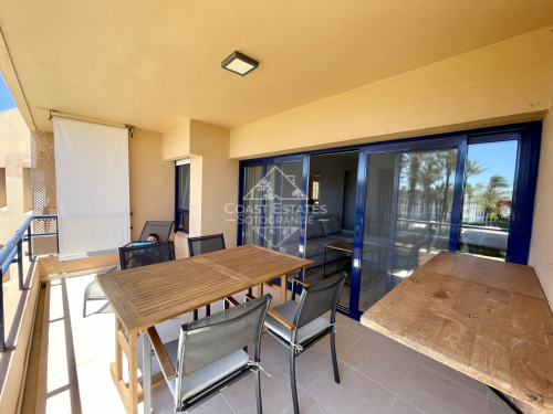 Charmante Drei-Zimmer-Wohnung in Paseo del Mar zur Sommermiete verfügbar