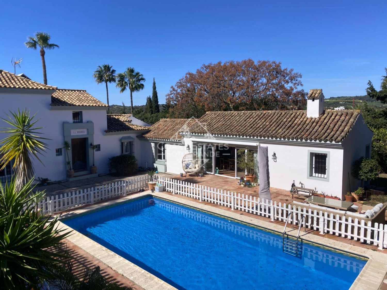 Villa familiar recientemente reformada en Sotogrande Alto para alquiler de verano