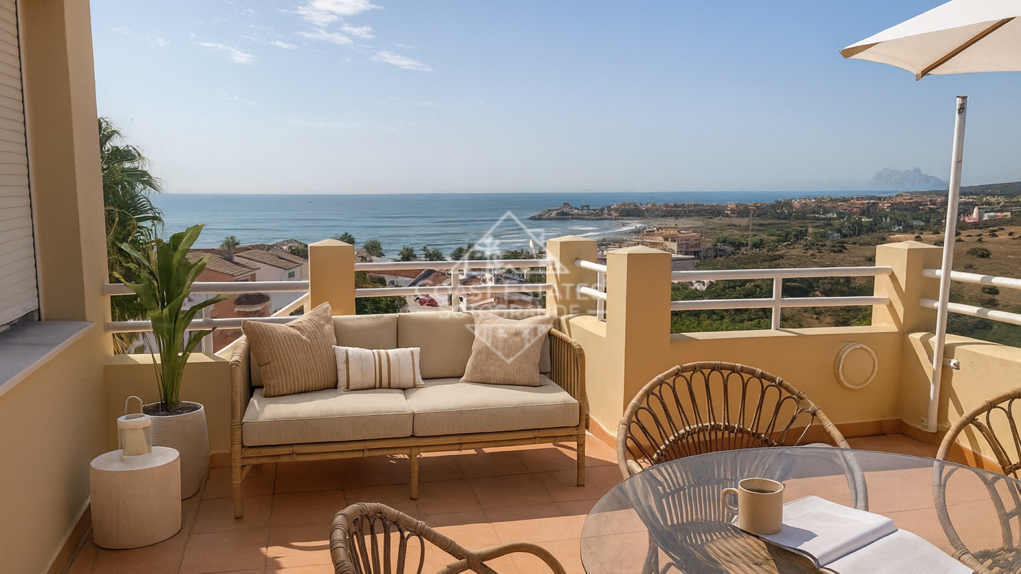 Luminoso apartamento de 1 dormitorio con impresionantes vistas en Torreguadiaro