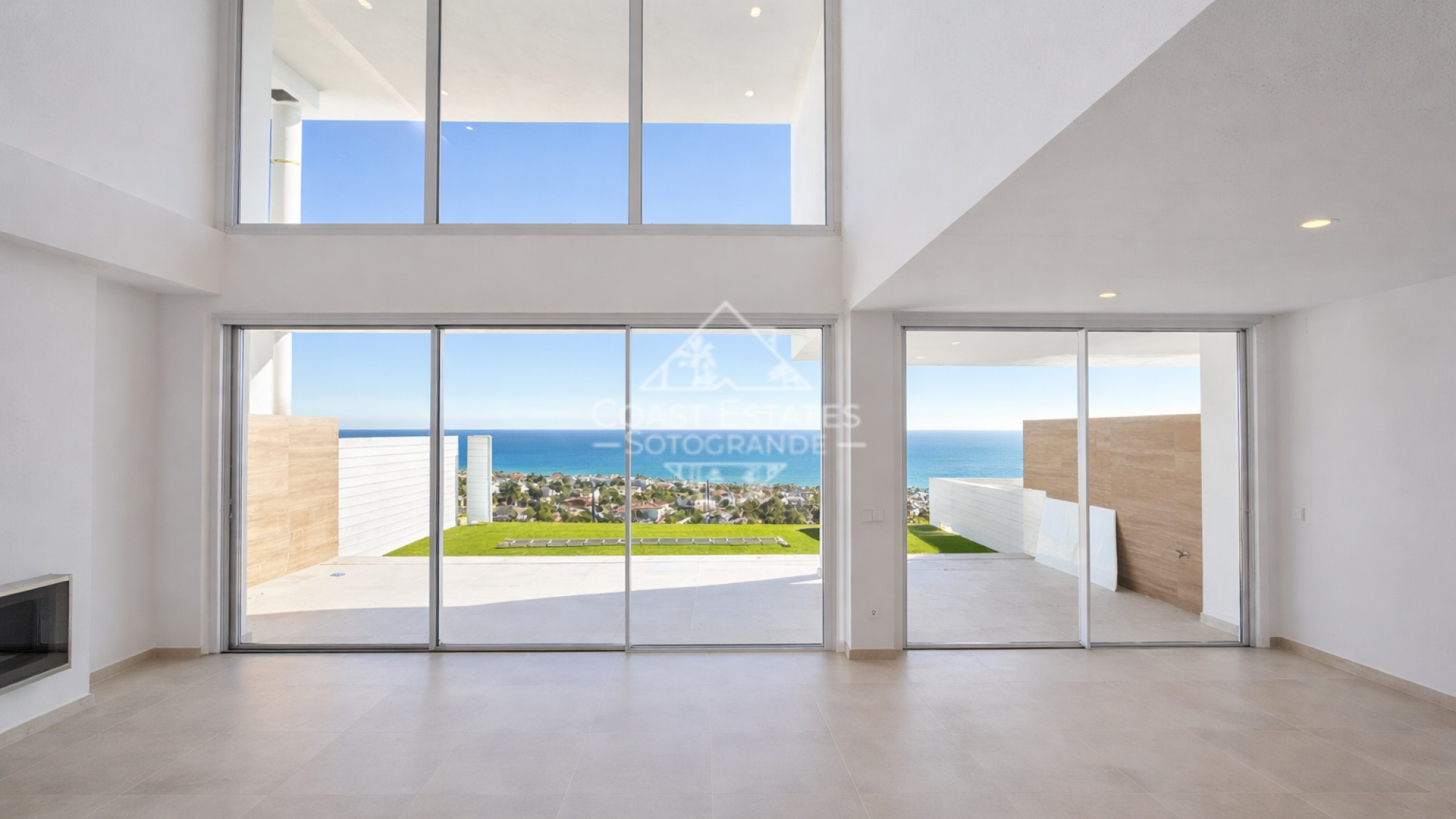 Exceptional 3-Bedroom Duplex with Panoramic Sea & Gibraltar Views - Infinity Alcaidesa