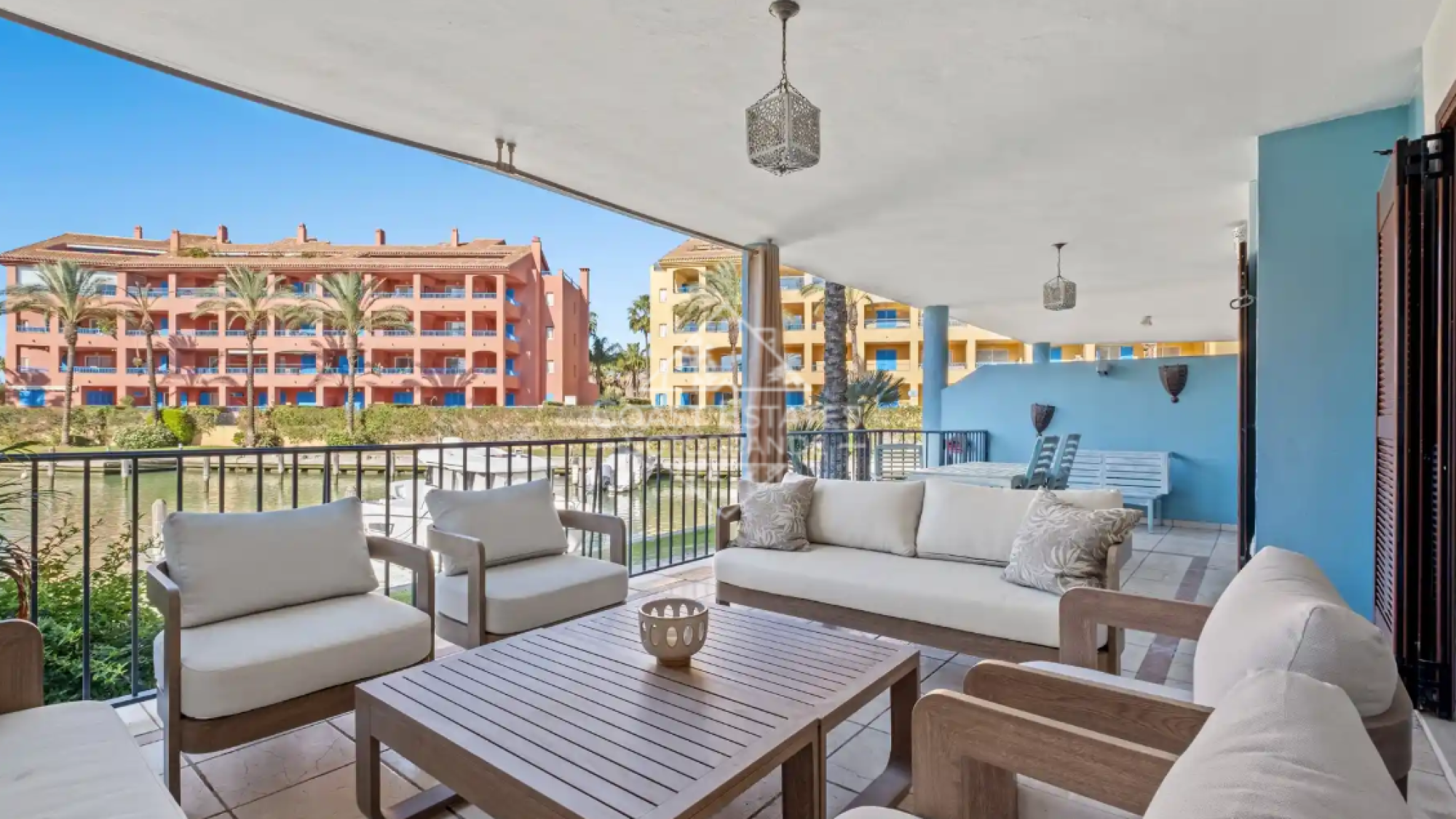 Modern four bedroom duplex apartment on Isla Carey, Marina Sotogrande
