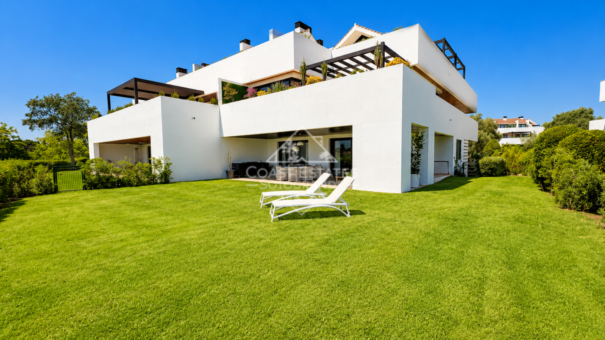 Luxurious Ground Floor Duplex in Hacienda de Valderrama with Private Lift, Gym, 6-Car Garage and Elevated Garden Views