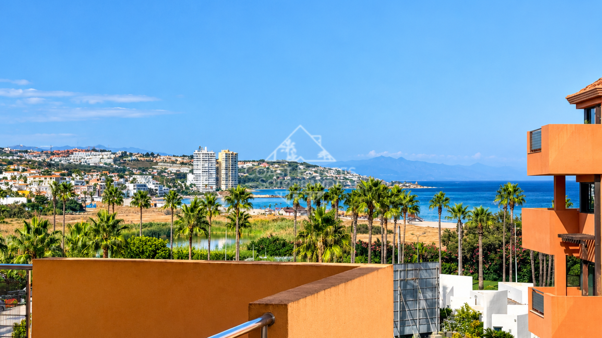 Luxury Three-Bedroom Apartment with Expansive Terraces in Ribera del Marlin, Sotogrande Marina