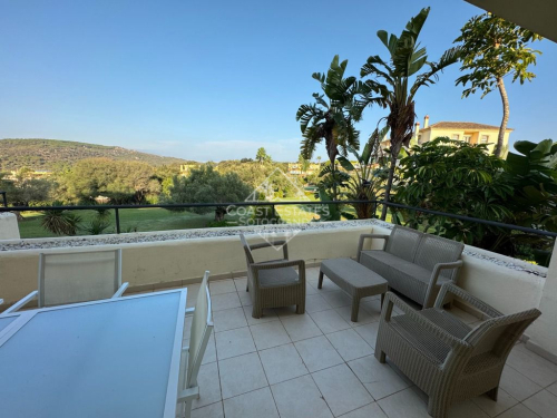 Spacious apartment in the Mansions in San Roque Club with golf course views 