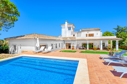 Modern Villa with stunning views close to the SO Hotel in Sotogrande Alto